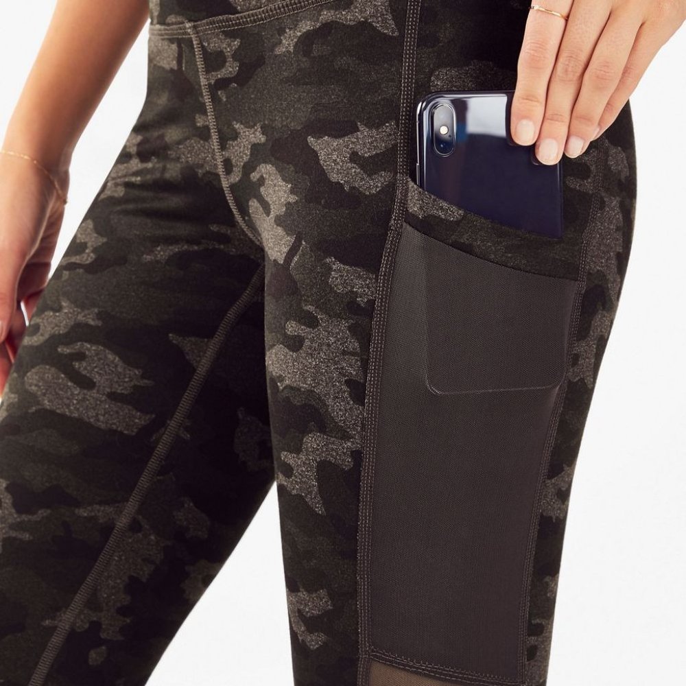 Fabletics legging.